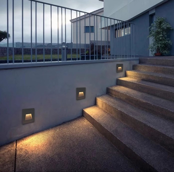 Chiếu sáng bậc cầu thang