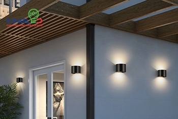 Tổng hợp những mẫu đèn hắt tường ngoài trời 2 đầu độc đáo, ấn tượng